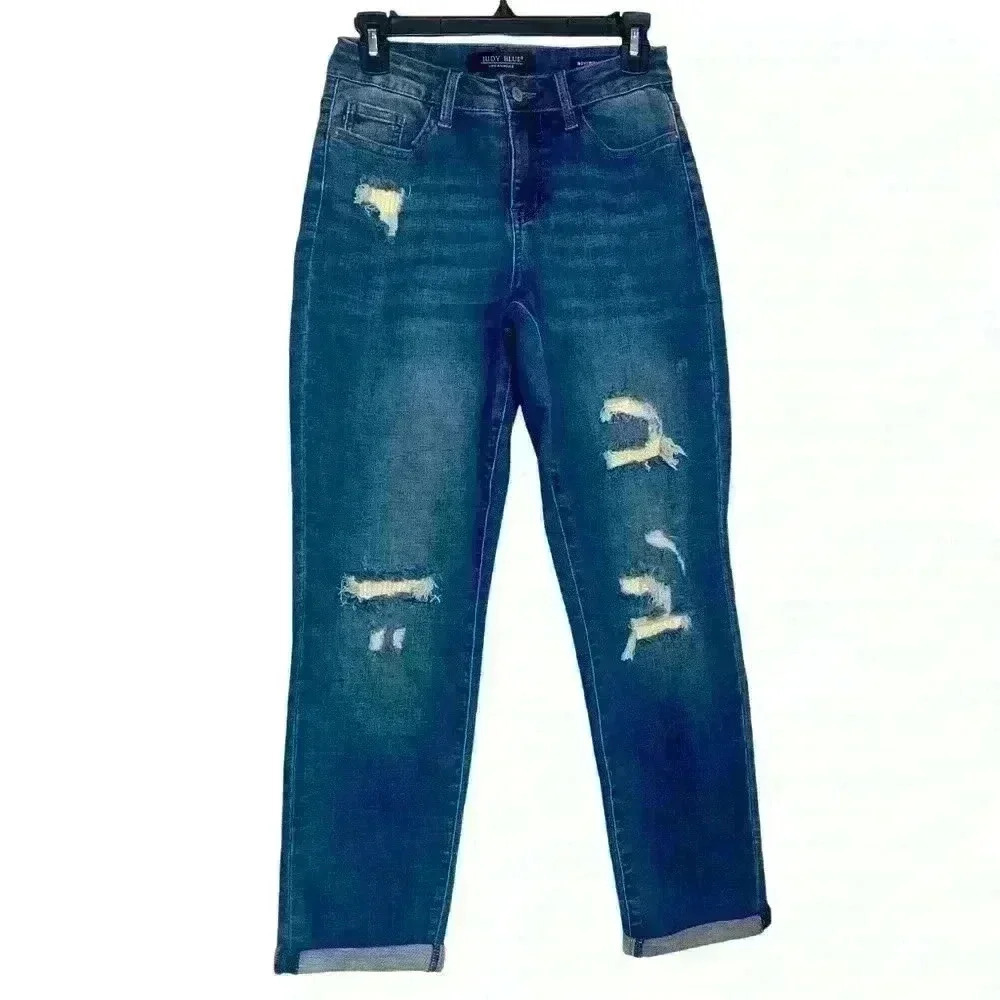 Judy Blue Boyfriend Fit,mid rise COMFY Denim Destroyed cream Thermal-SZ-28/26
